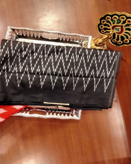 POCHAMPALLY PATTU SAREE
