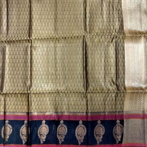 BANARAS THREAD WEAVING